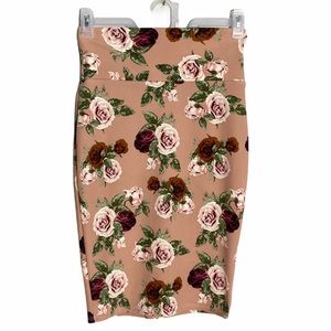 SILHOUETTE NYC Women’s Blush Floral Pencil Skirt